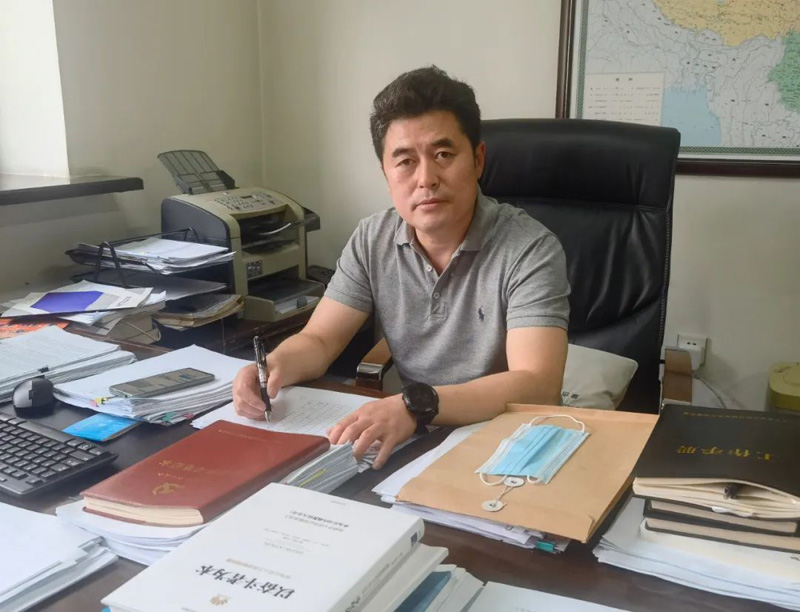 奏響“四部曲” 答好“四必答” 在解放思想中乘風(fēng)破浪再出發(fā)—省建科院第四黨支部開展解放思想大討論活動紀(jì)實(圖3) 奏響“四部曲” 答好“四必答” 在解放思想中乘風(fēng)破浪再出發(fā)—省建科院第四黨支部開展解放思想大討論活動紀(jì)實(圖3)